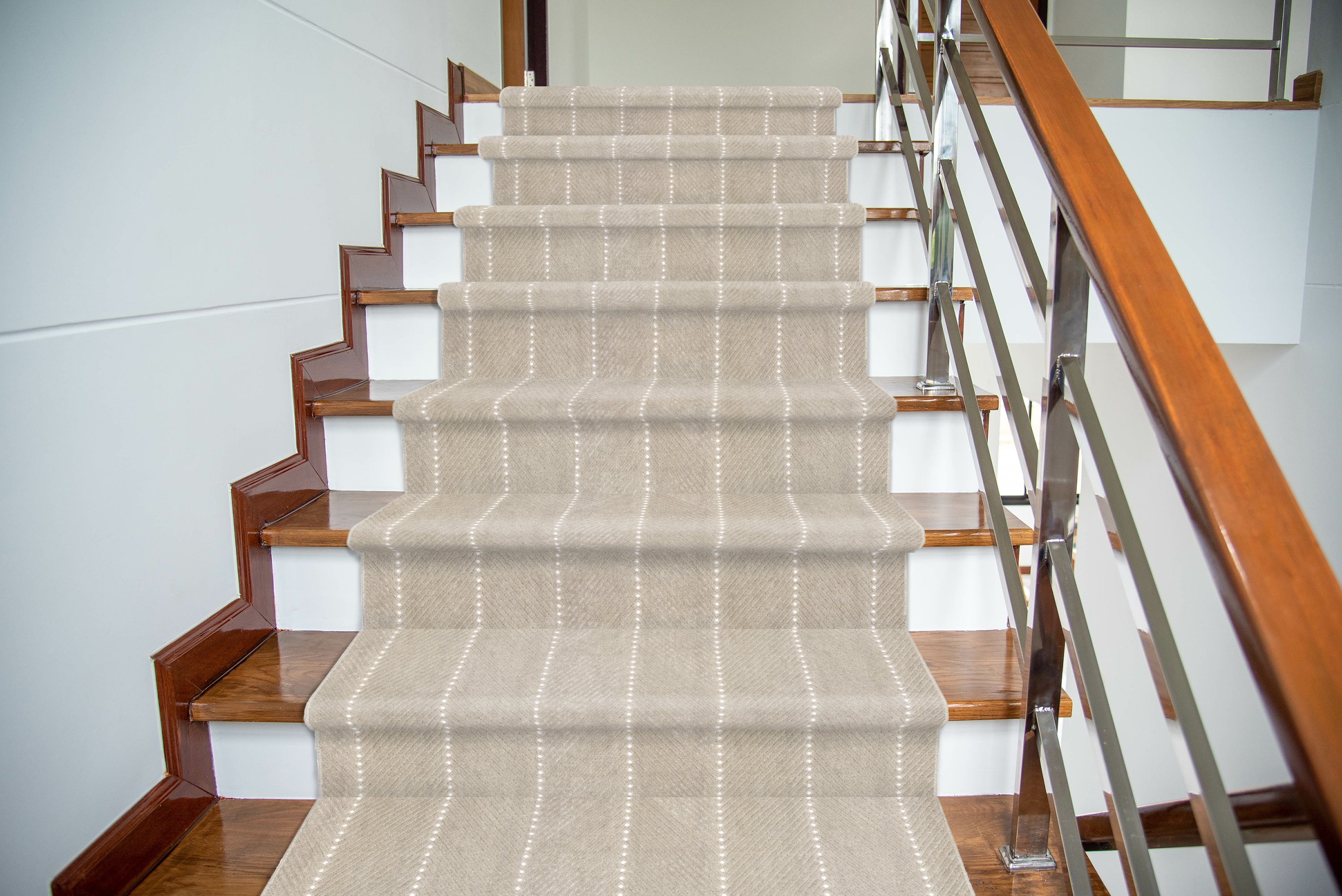Brocade - Alabaster - LuxCut Carpet