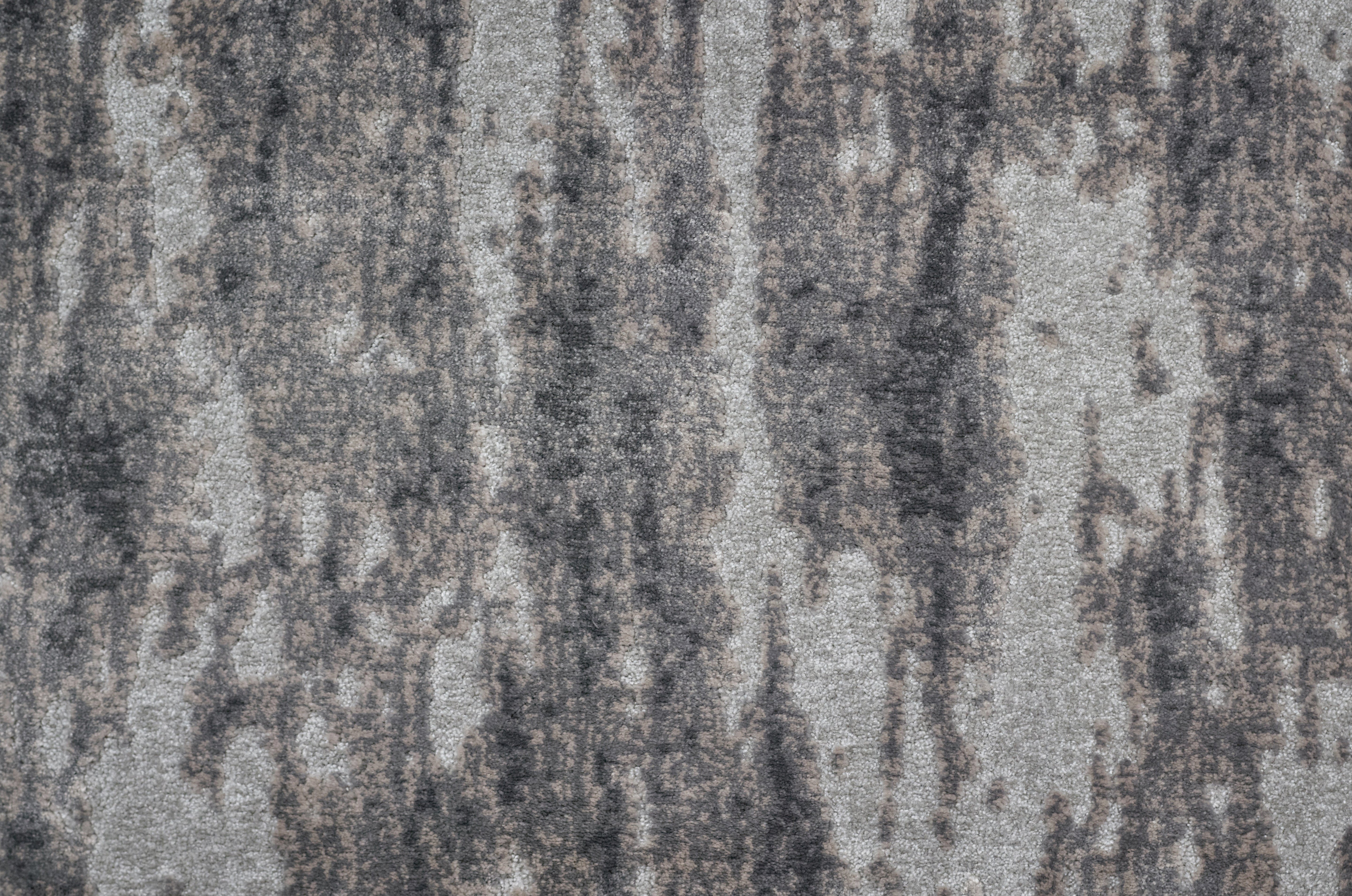 Arabella - Ice - LuxCut Carpet