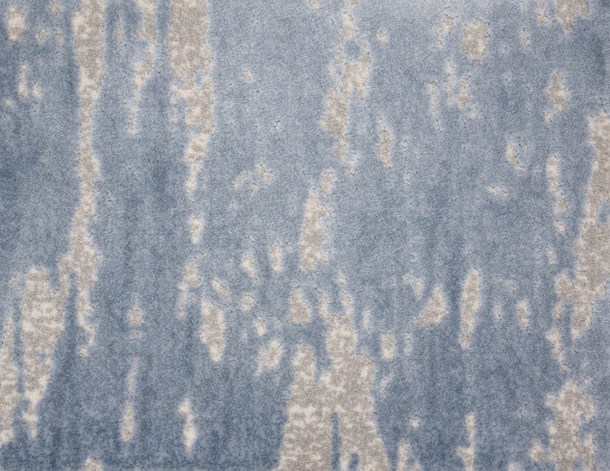 Arabella - Ice - LuxCut Carpet