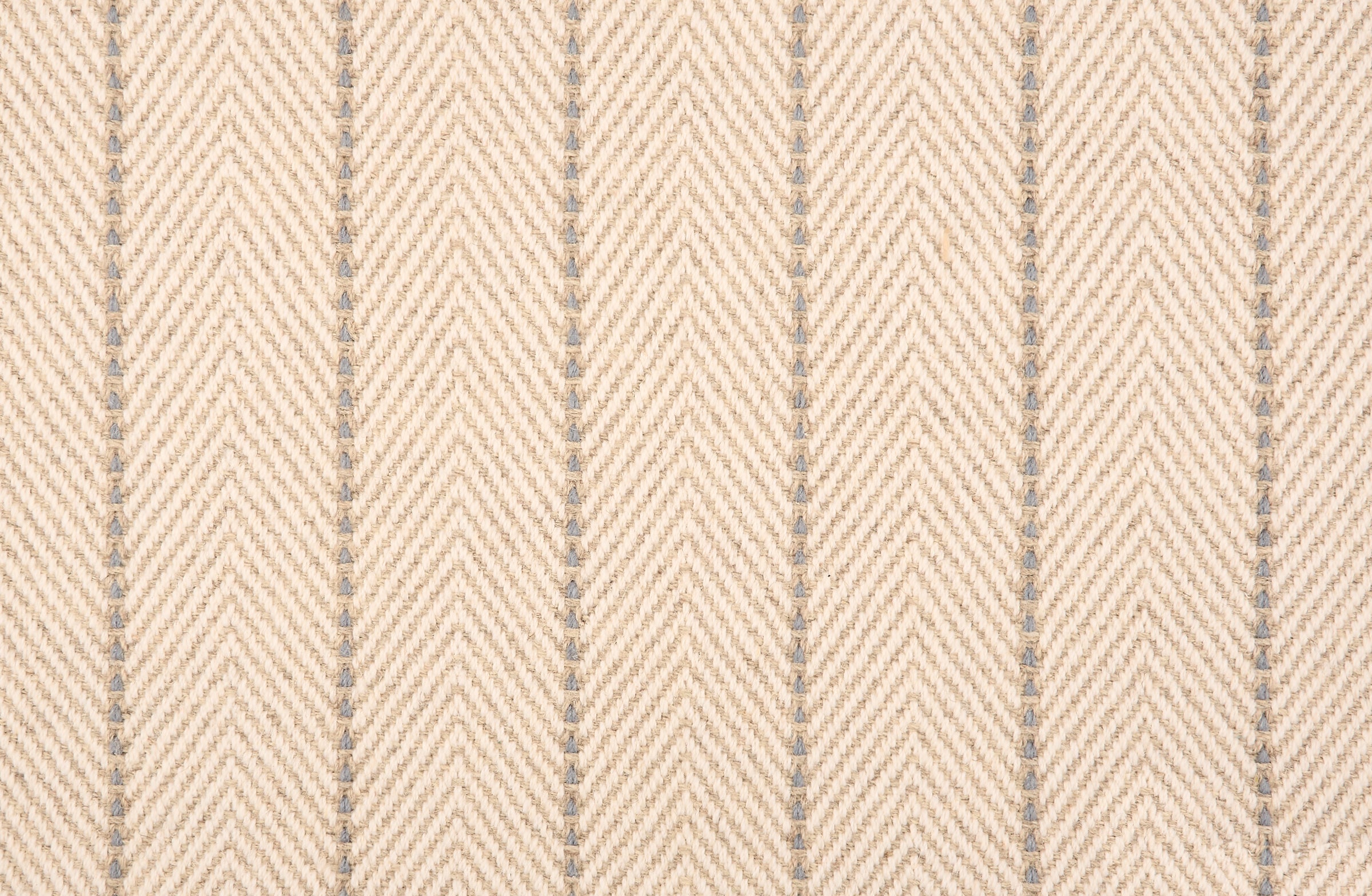 Blossom Trail - Powder - LuxCut Carpet