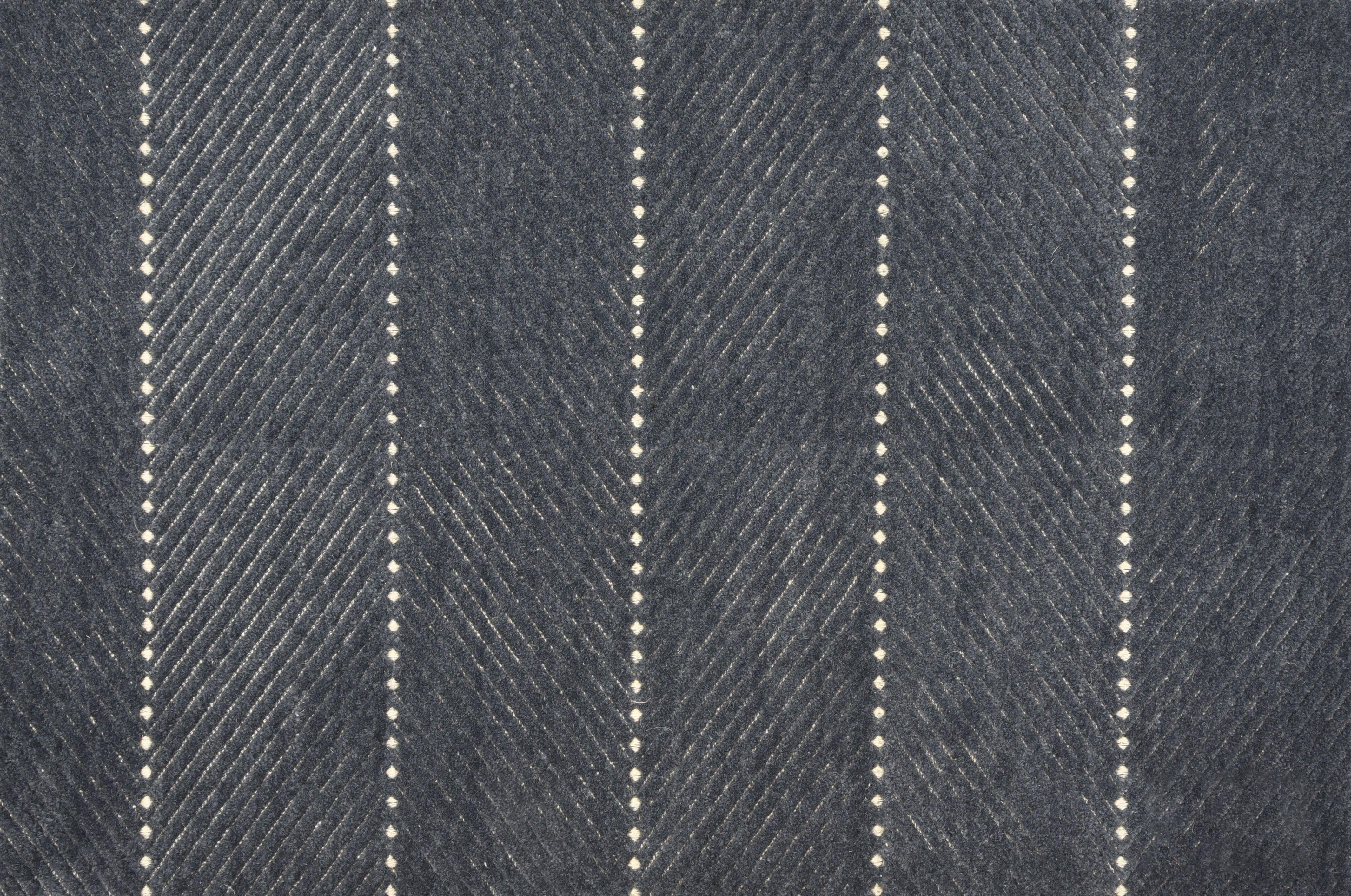 Brocade - Alabaster - LuxCut Carpet