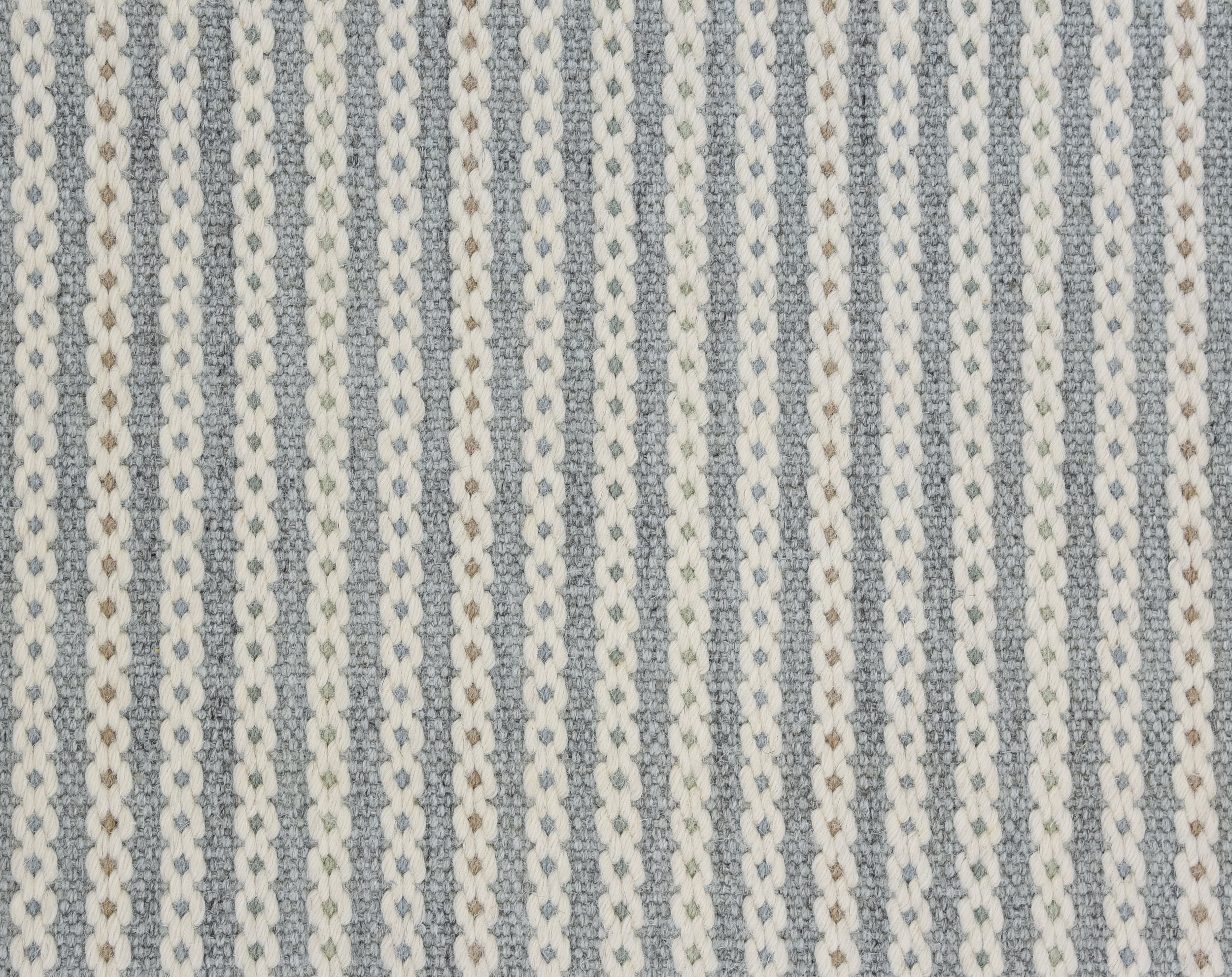 Chain Stitch - Winter Wheat - LuxCut Carpet
