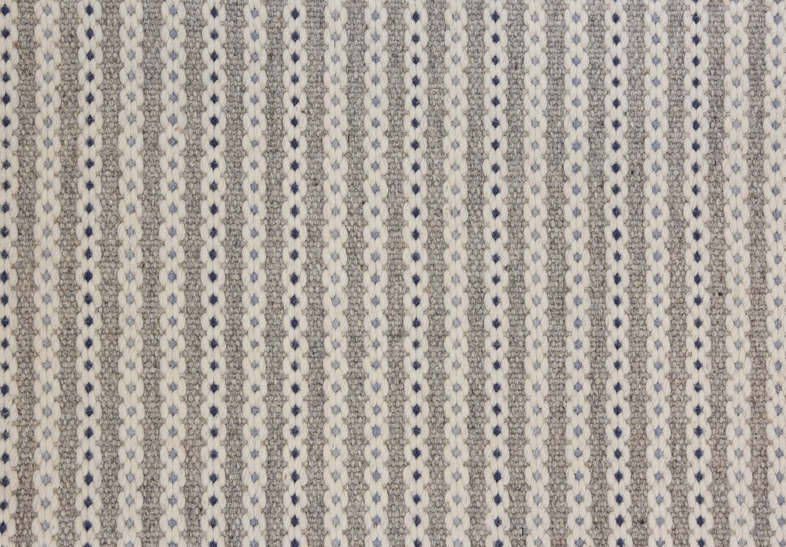 Chain Stitch - Winter Wheat - LuxCut Carpet