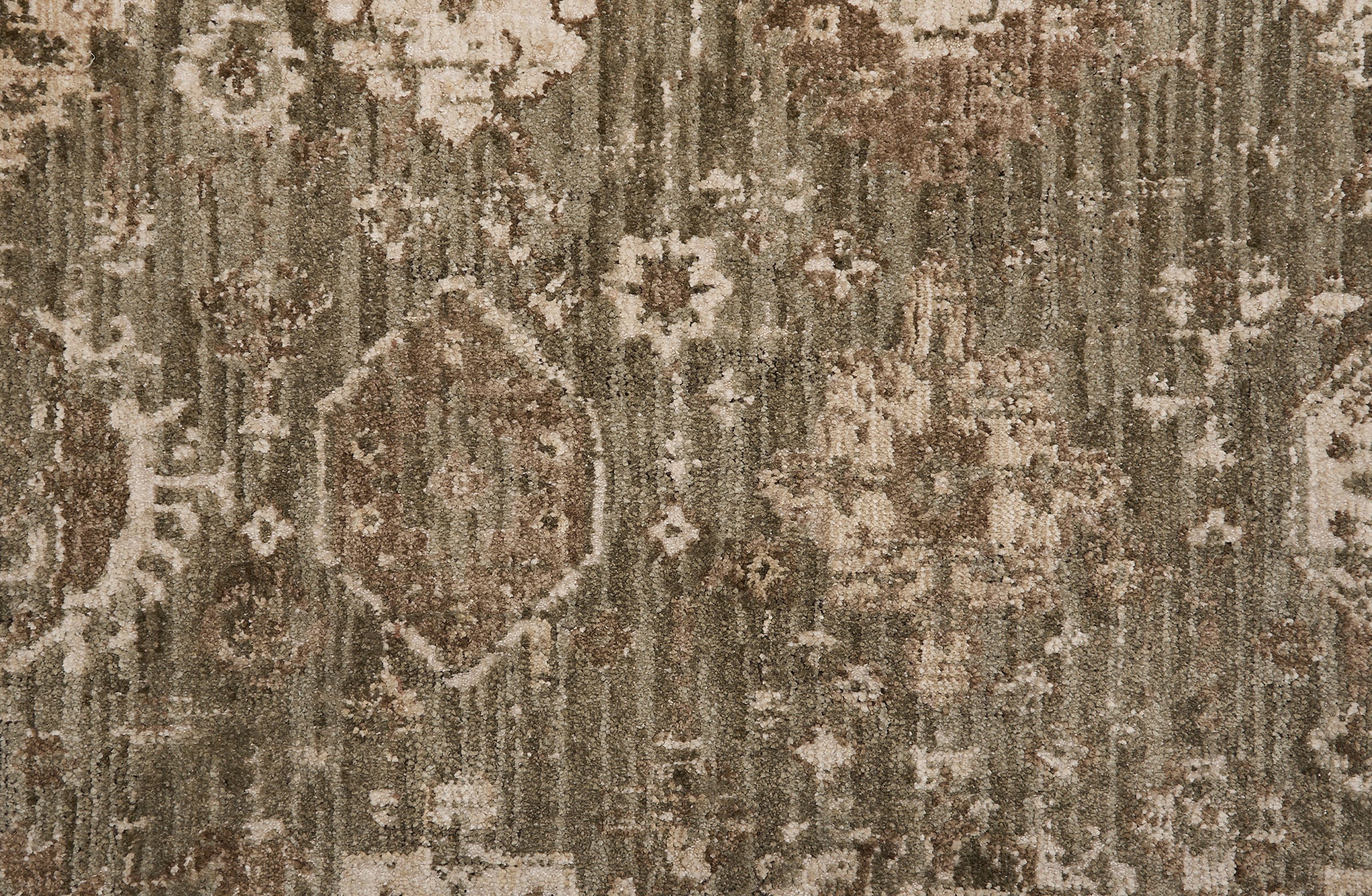 Chambord - Antique - LuxCut Carpet