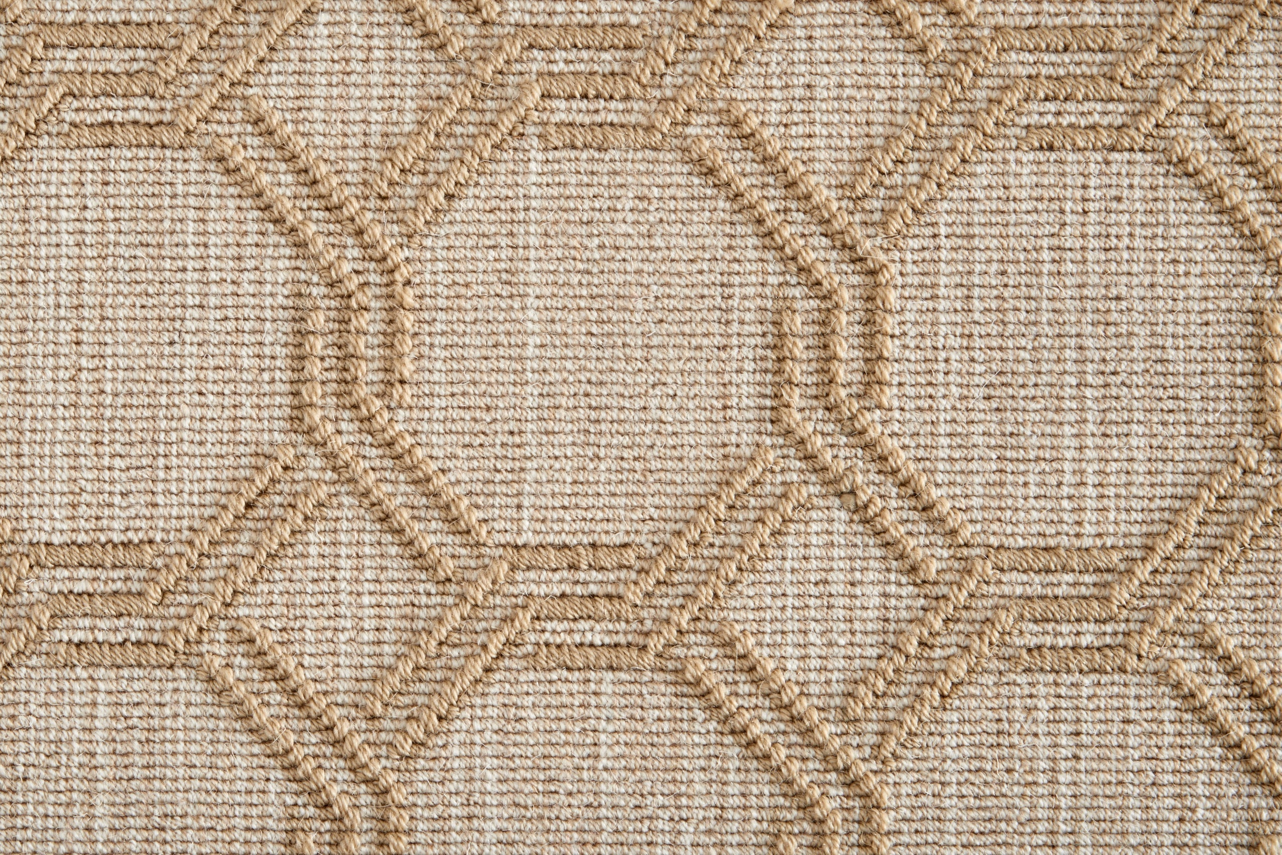 Clinton - Sandstone - LuxCut Carpet