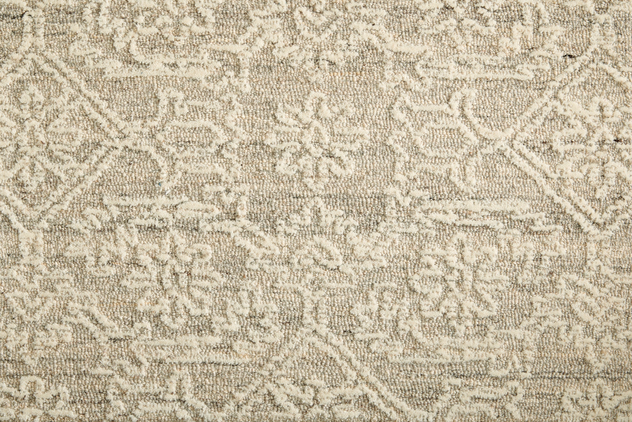Grandeur Lace - Ash - LuxCut Carpet