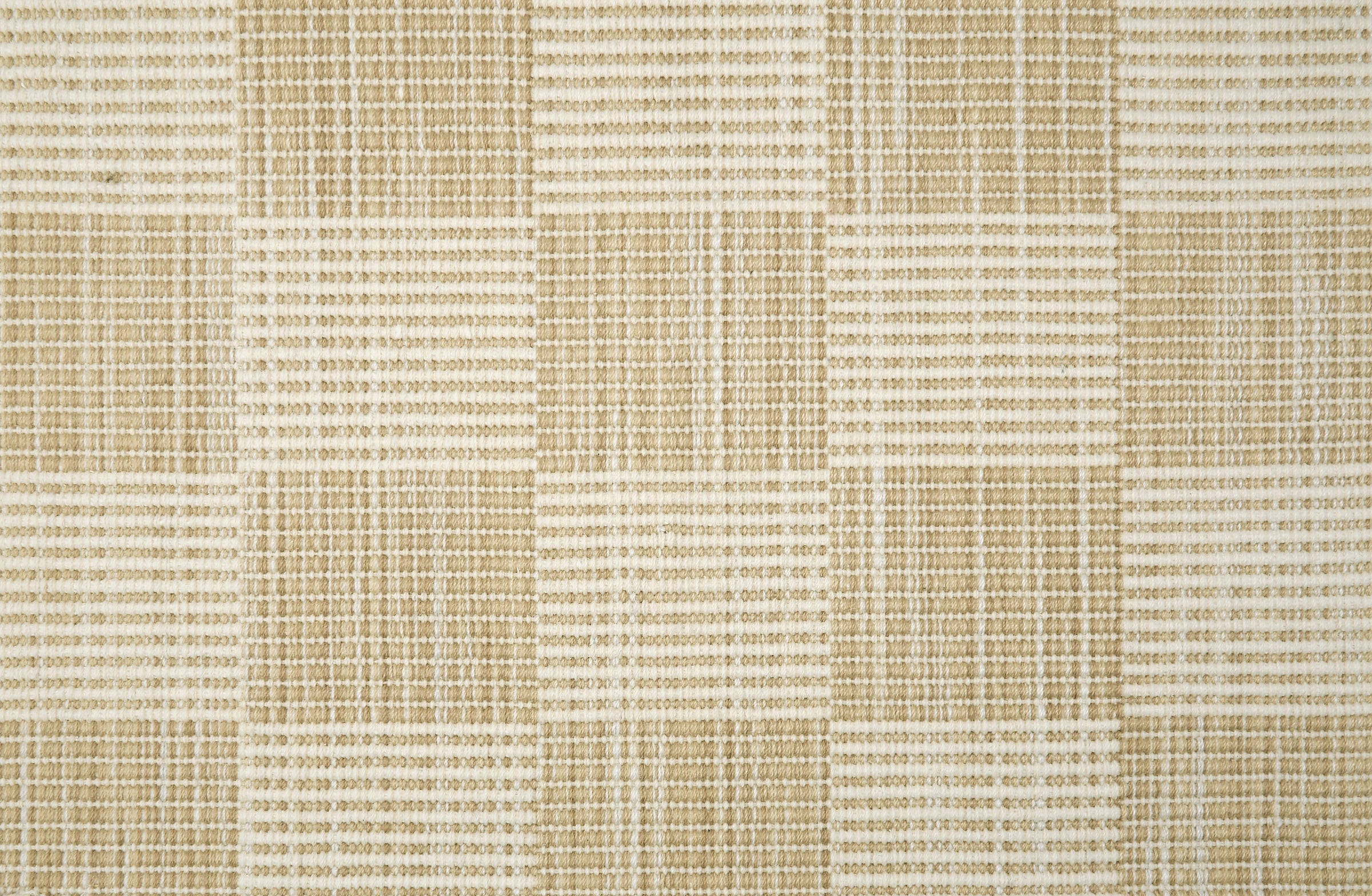 Beige woven checkered rug pattern