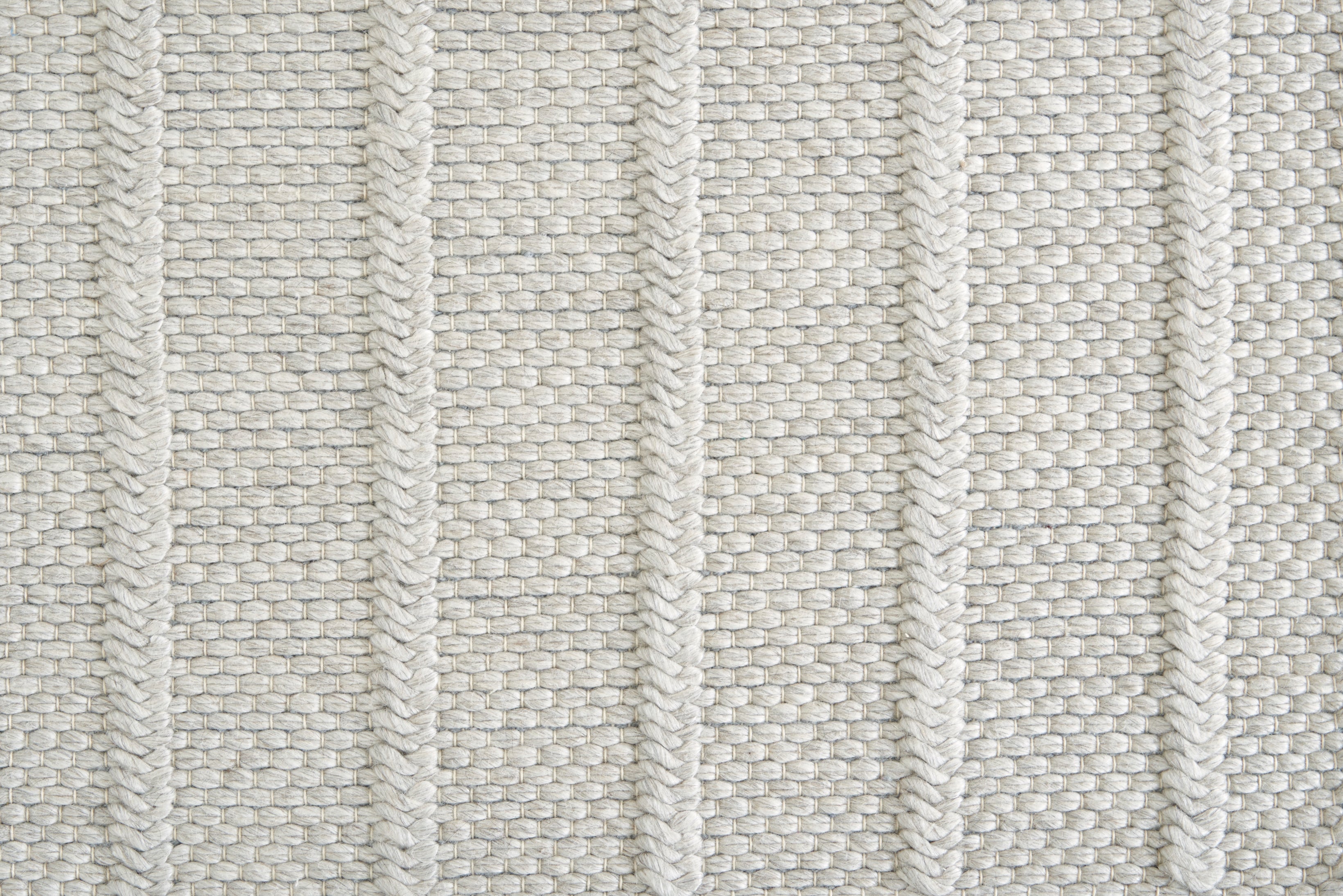Irvine - Charcoal - LuxCut Carpet