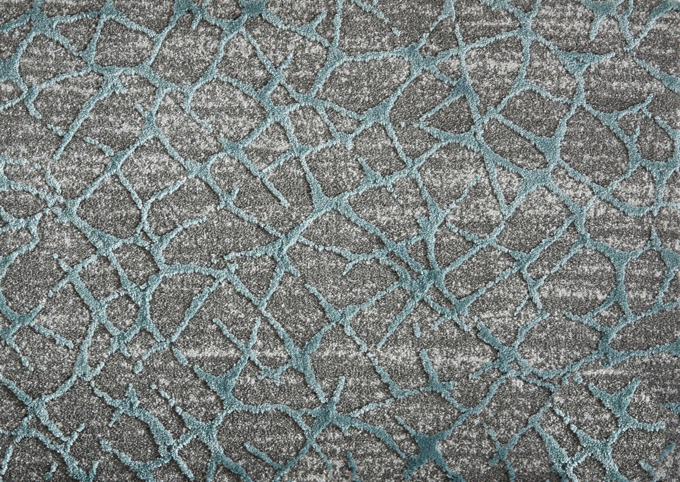 Pulse - White Rain - LuxCut Carpet